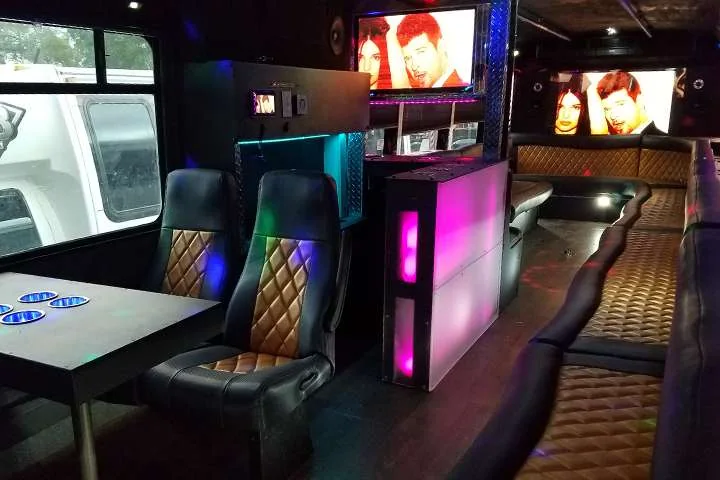 The Executive Party Bus gallery image 4
