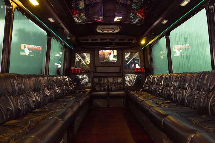 The Mini Bus gallery image 2
