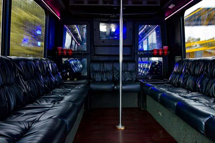 The Mini Bus gallery image 4